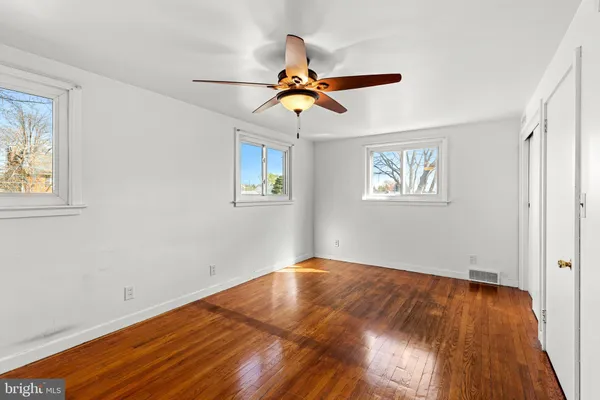 $349,900 | 188 Hillcrest Road, New Holland, PA 17557