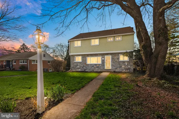 $349,900 | 188 Hillcrest Road, New Holland, PA 17557