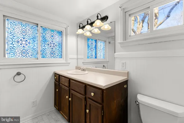 $349,900 | 188 Hillcrest Road, New Holland, PA 17557