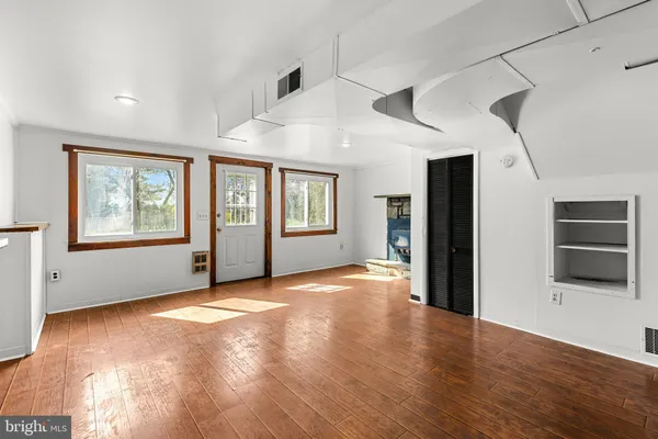 $349,900 | 188 Hillcrest Road, New Holland, PA 17557