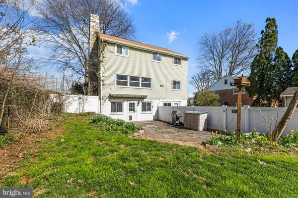 $349,900 | 188 Hillcrest Road, New Holland, PA 17557