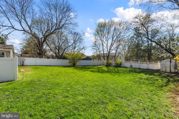 $349,900 | 188 Hillcrest Road, New Holland, PA 17557