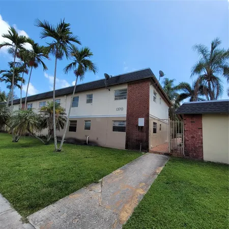 $159,900 | 1370 Northeast 119th Street, Unit 137015, Miami, FL 33161