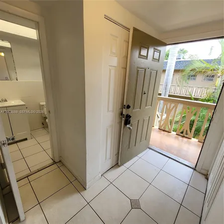 $159,900 | 1370 Northeast 119th Street, Unit 137015, Miami, FL 33161