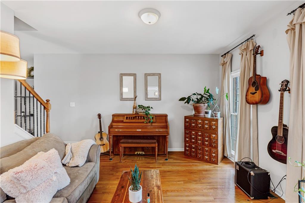 860 Valley Drive Canton, GA 30114 - Photo 7 of 62