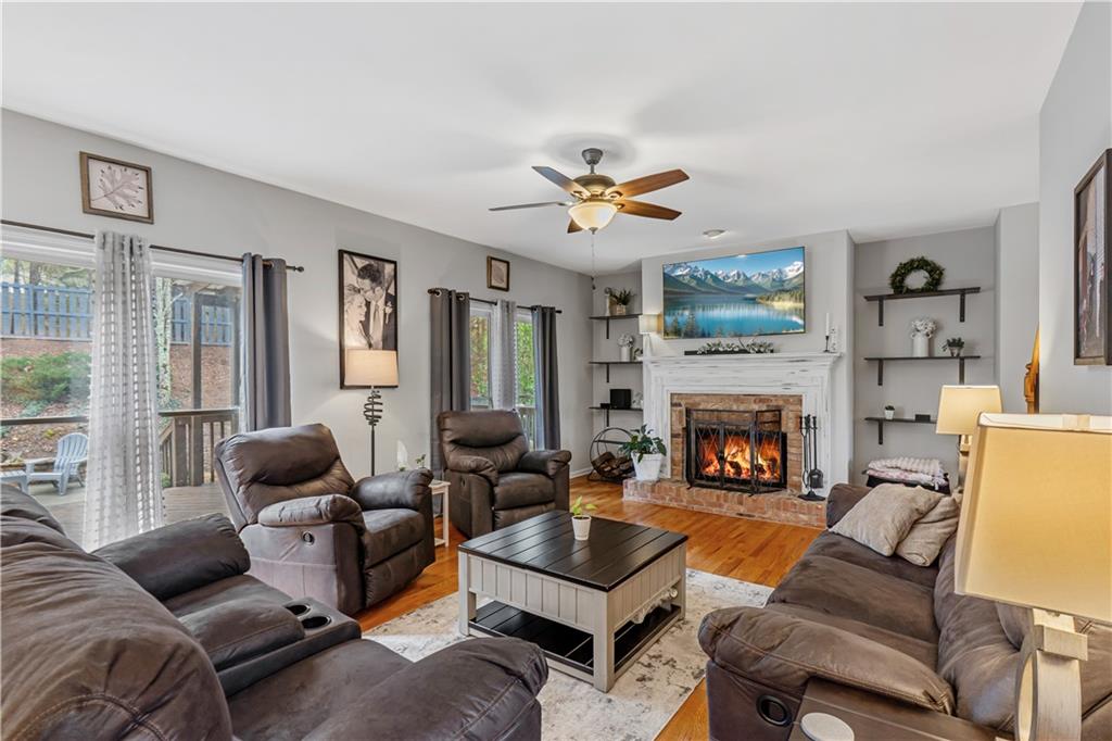 860 Valley Drive Canton, GA 30114 - Photo 9 of 62