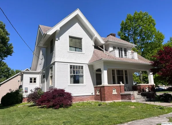 $154,900 | 100 South Franklin Street, Clayton, IL 62324