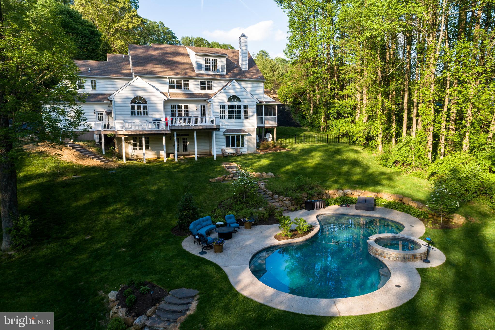 27 Rabbit Run Lane Glenmoore, PA 19343 - Photo 2 of 41 Gallery Image 2