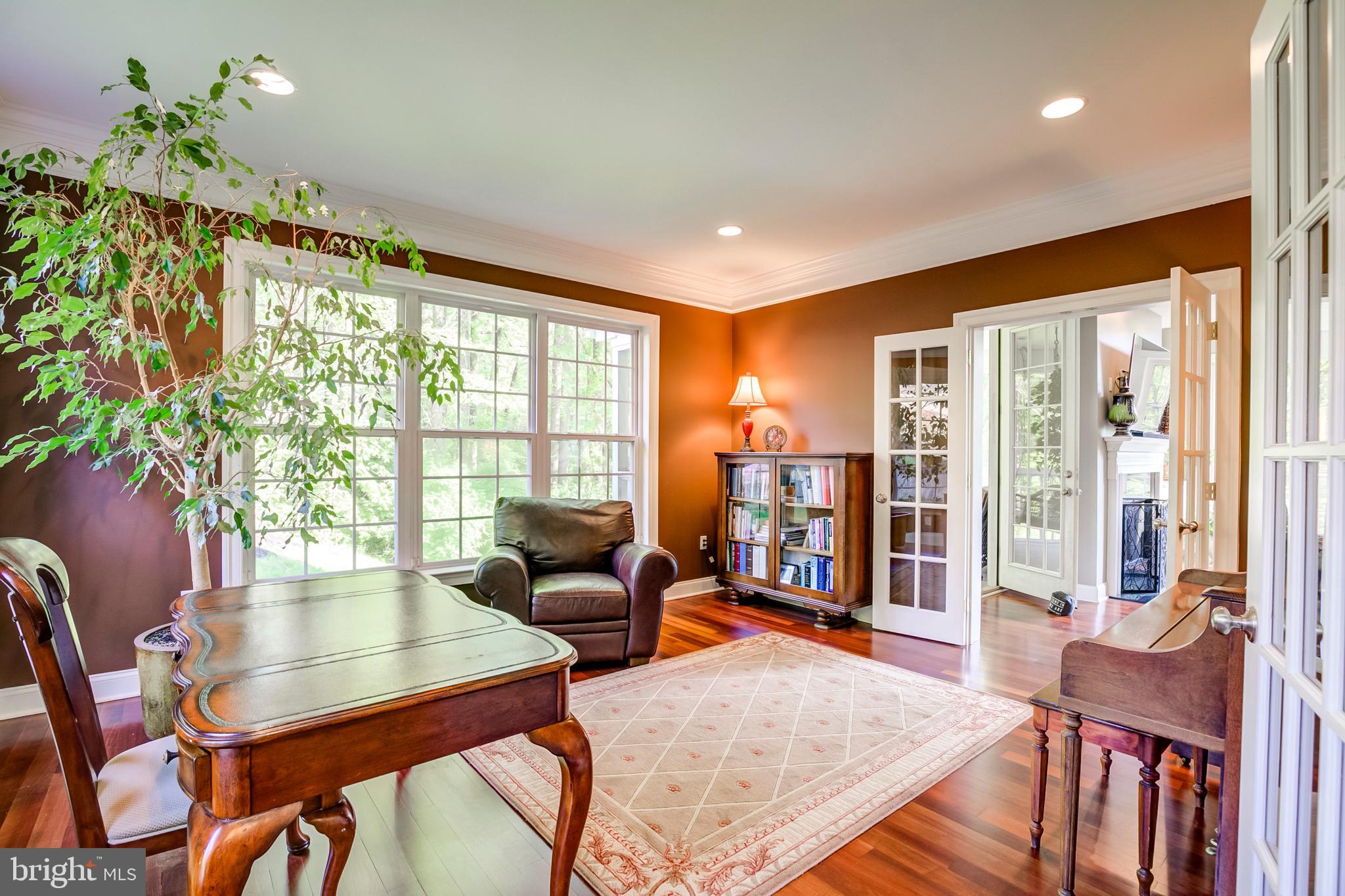 27 Rabbit Run Lane Glenmoore, PA 19343 - Photo 4 of 41 Gallery Image 4