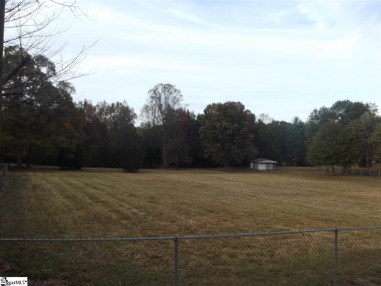 803 Phillips Road Greer, SC 29650 - Photo 4 of 36 Gallery Image 4