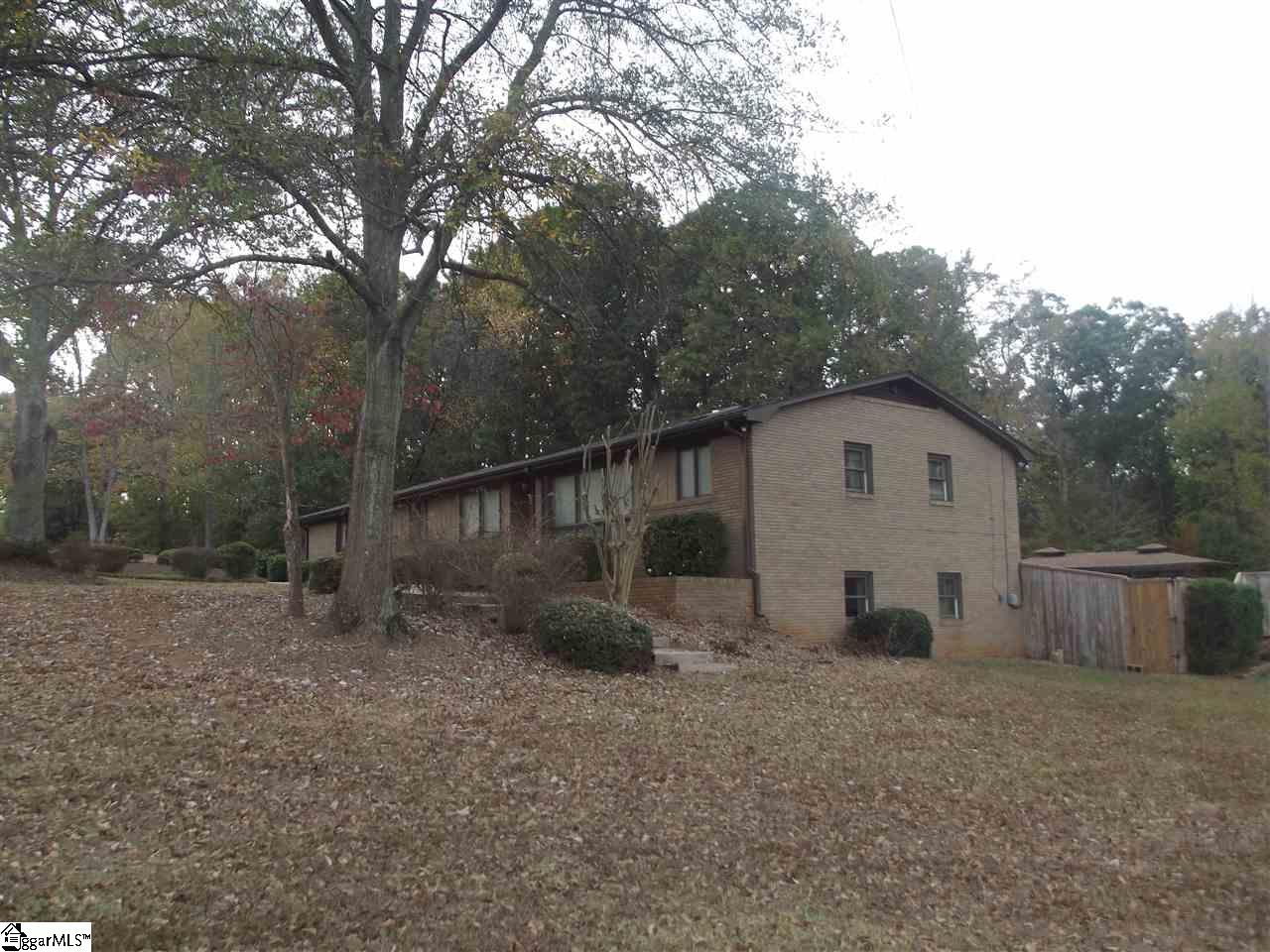 803 Phillips Road Greer, SC 29650 - Photo 6 of 36 Gallery Image 6