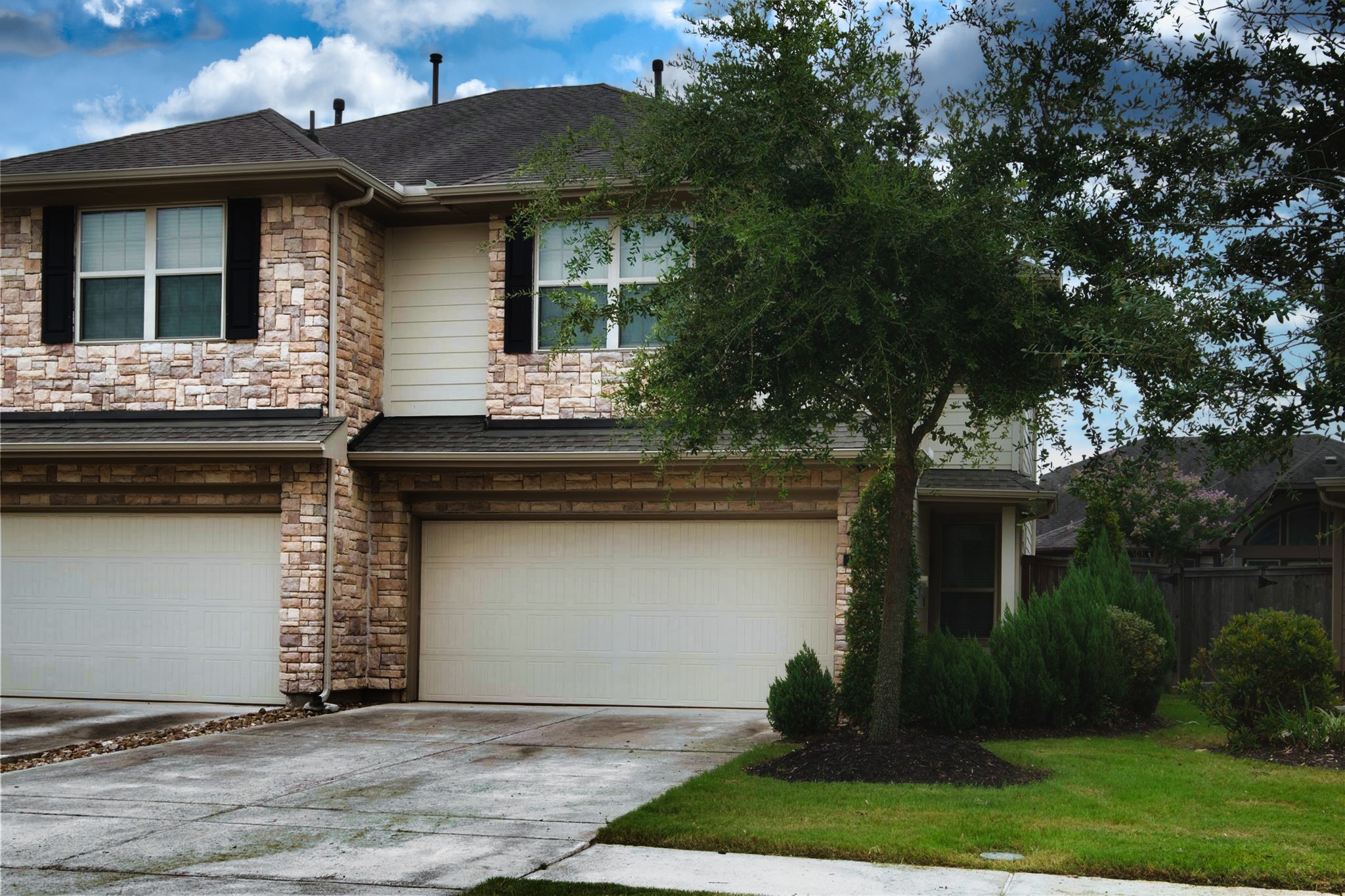 1838 Ryon Falls Drive Richmond, TX 77469 - Photo 2 of 41