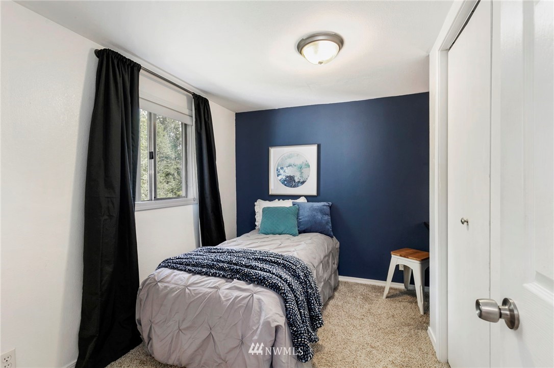 5230 David Road Northwest Bremerton, WA 98312 - Photo 14 of 30 Gallery Image 14