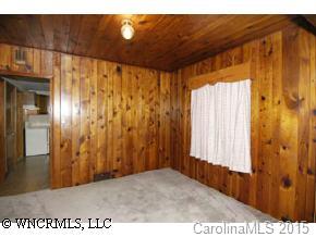 334 Queentown Road Canton, NC 28716 - Photo 5 of 9 a view of a porch