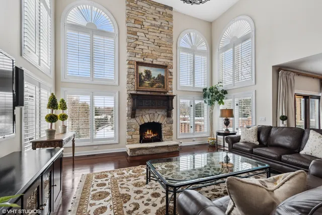 $1,899,900 | 11 Moate Lane, Barrington Hills, IL 60010