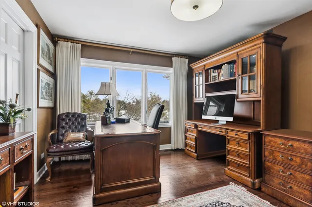 $1,899,900 | 11 Moate Lane, Barrington Hills, IL 60010