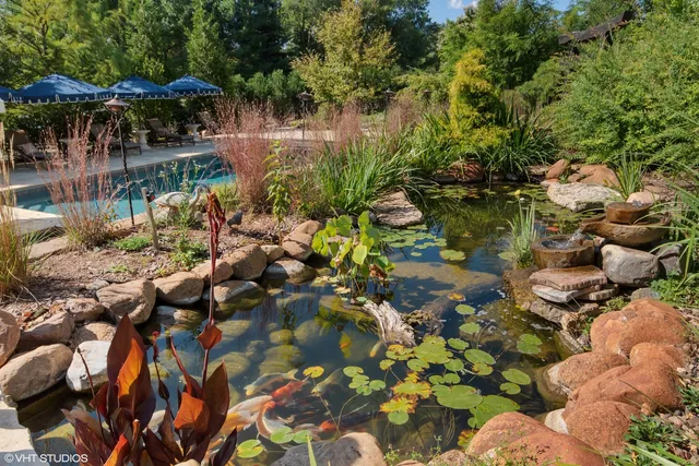 $1,899,900 | 11 Moate Lane, Barrington Hills, IL 60010