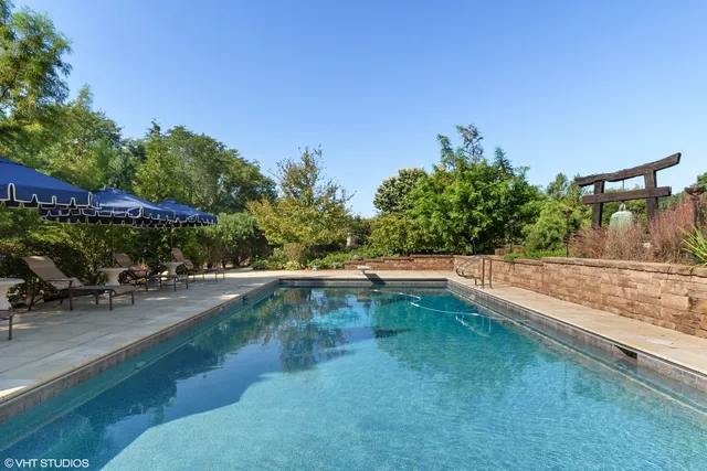 $1,899,900 | 11 Moate Lane, Barrington Hills, IL 60010