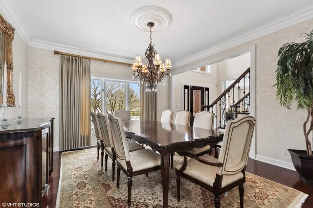 $1,899,900 | 11 Moate Lane, Barrington Hills, IL 60010