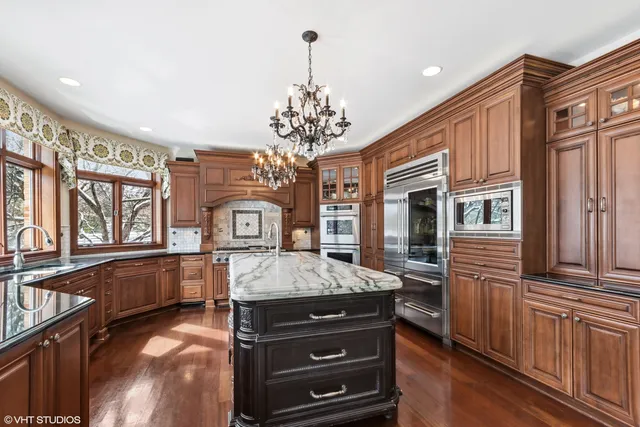 $1,899,900 | 11 Moate Lane, Barrington Hills, IL 60010