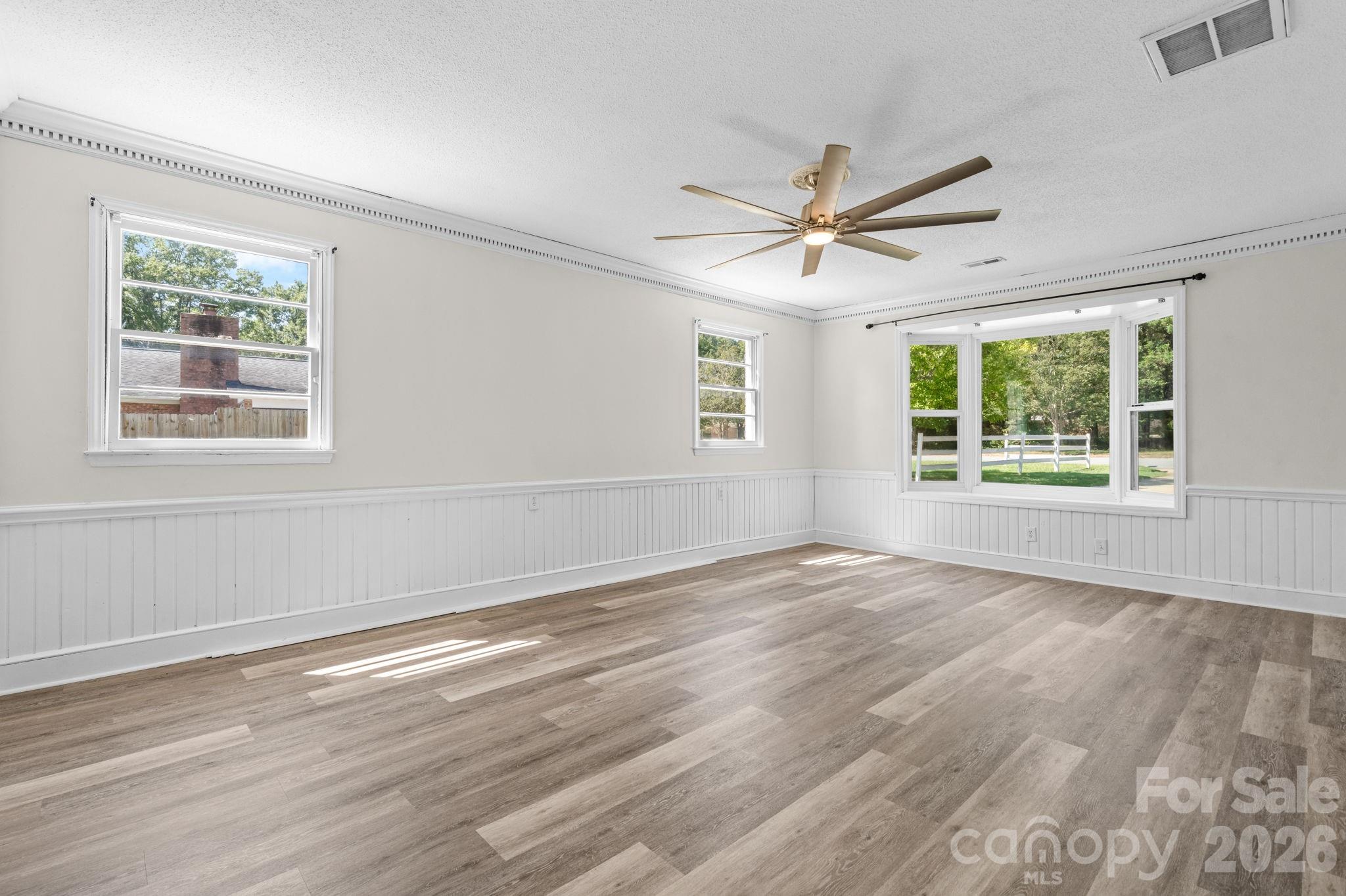 5795 Valley Field Road Southeast Hickory, NC 28602 - Photo 14 of 48 Gallery Image 14