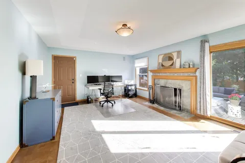 $749,900 | 845 Saugatuck Trail, Vernon Hills, IL 60061