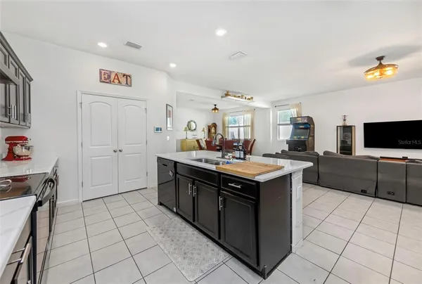 $534,900 | 3912 Reflection Dock Drive, Seffner, FL 33584