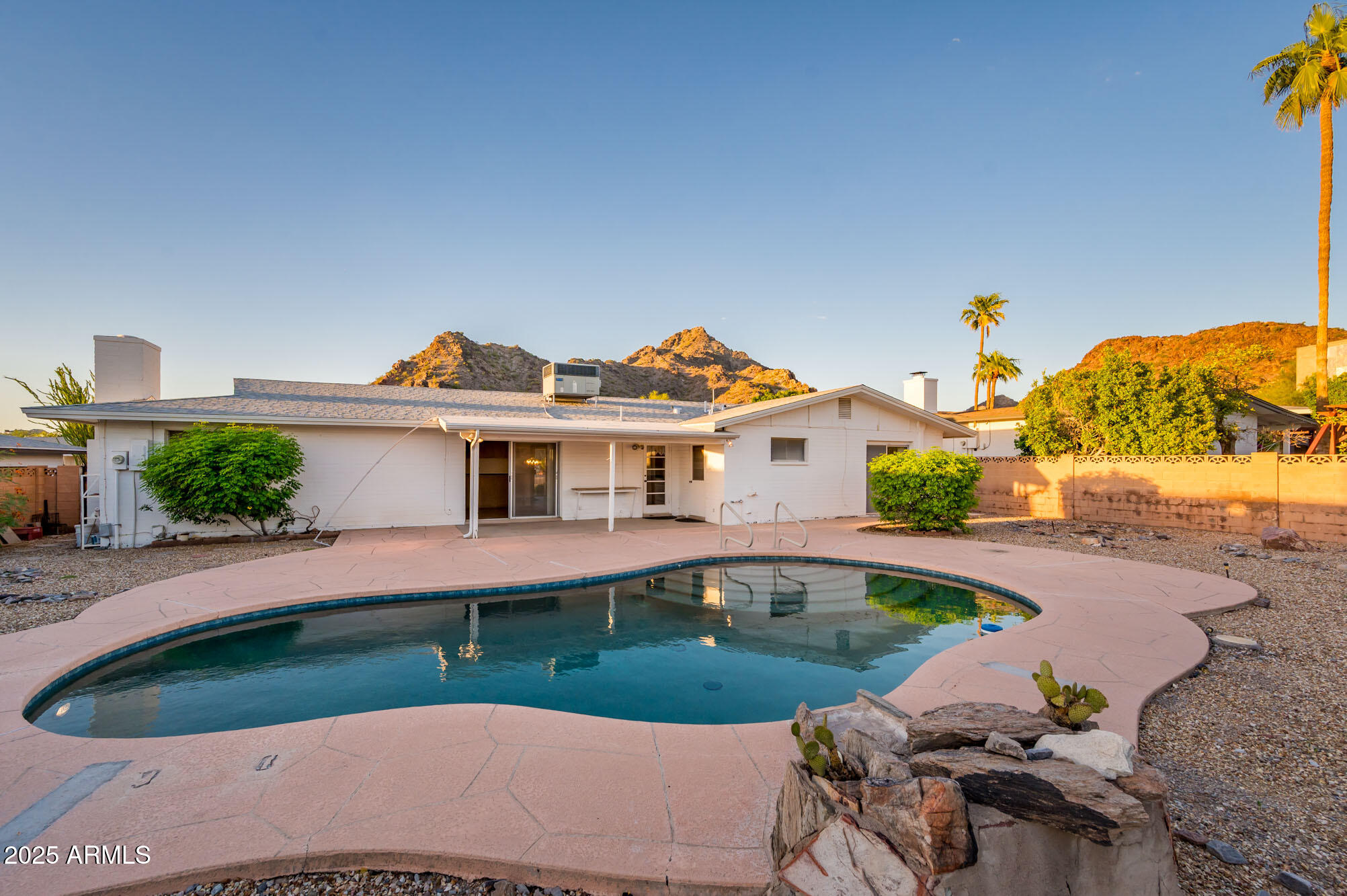 2431 East Ocotillo Road Phoenix, AZ 85016 - Photo 18 of 47 2431 E Ocotillo Rd - MLS-32