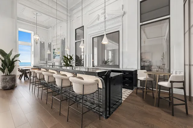 $895,000 | 850 North Lake Shore Drive, Unit 807, Chicago, IL 60611