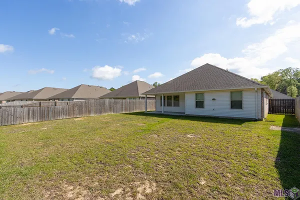 $262,000 | 13035 Bayberry Avenue, Walker, LA 70785