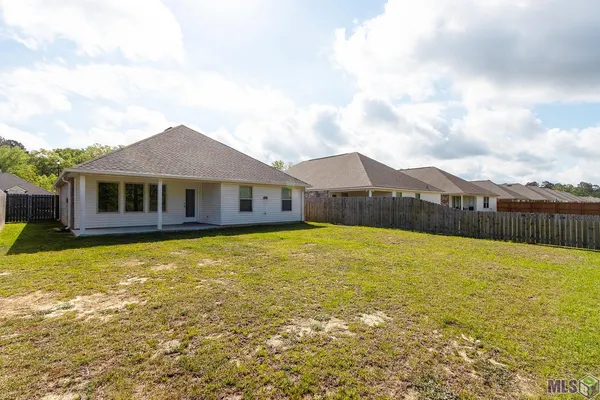 $262,000 | 13035 Bayberry Avenue, Walker, LA 70785