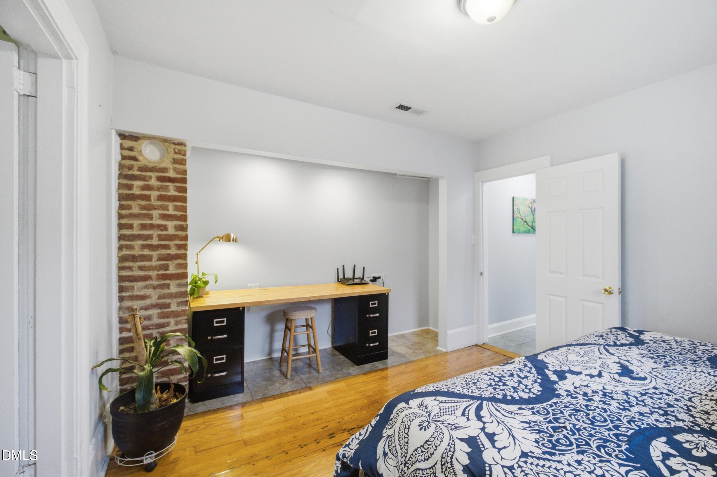 700 Sasser Street Raleigh, NC 27604 - Photo 13 of 28 15_img_3193