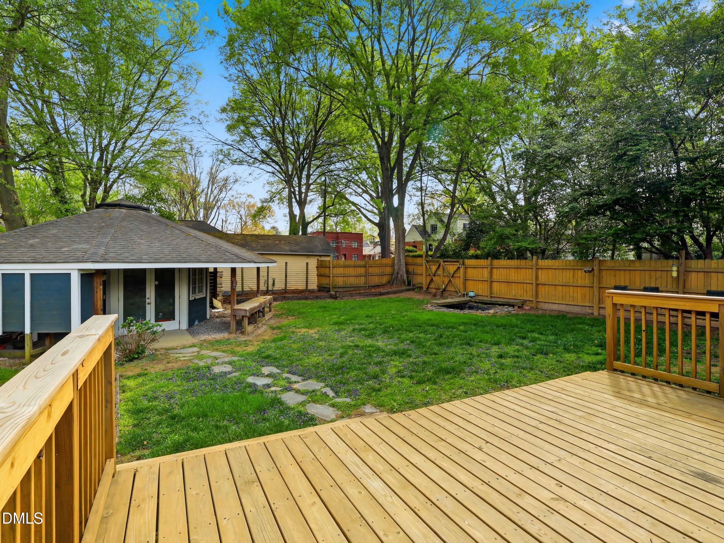 700 Sasser Street Raleigh, NC 27604 - Photo 23 of 28 10_008_img_8189