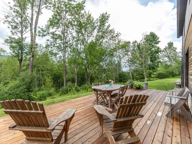 $1,595,000 | 60 Wolf Lane, Richmond, VT 05477