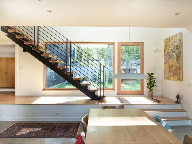 $1,595,000 | 60 Wolf Lane, Richmond, VT 05477