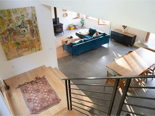 $1,595,000 | 60 Wolf Lane, Richmond, VT 05477