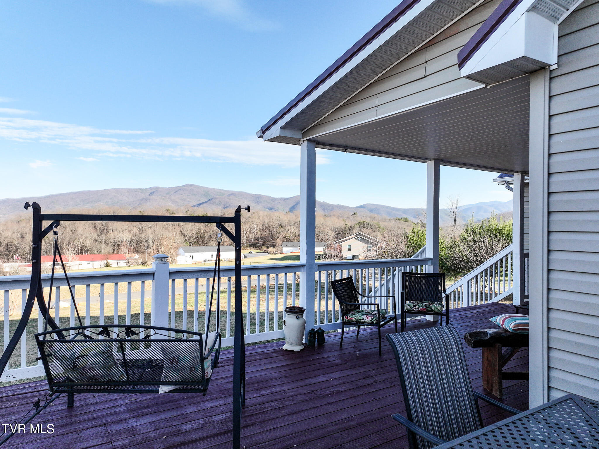 1940 Cozy Road Newport, TN 37821 - Photo 4 of 66 DJI_20250226165304_0969_D