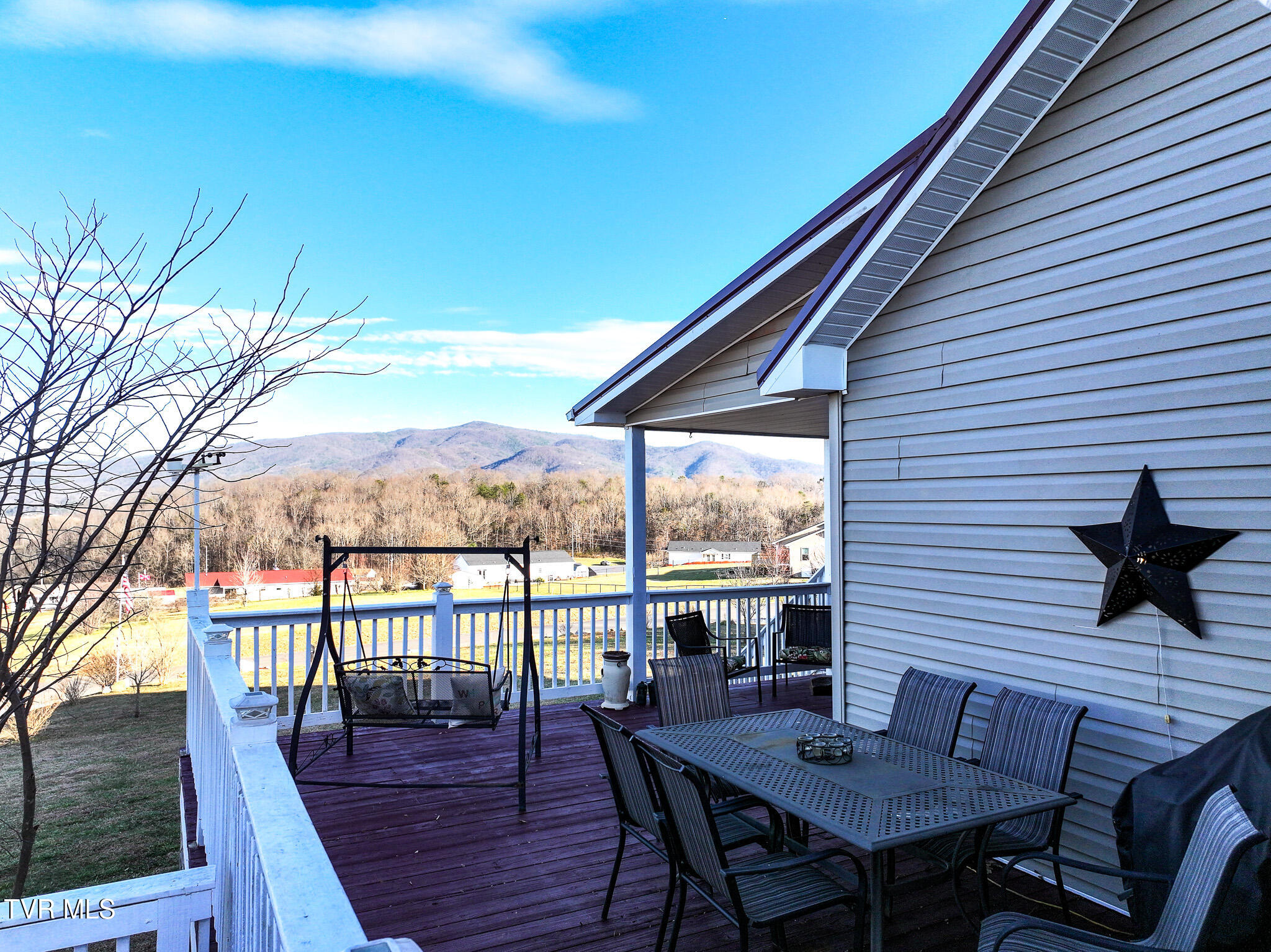 1940 Cozy Road Newport, TN 37821 - Photo 47 of 66 DJI_20250226165336_0972_D