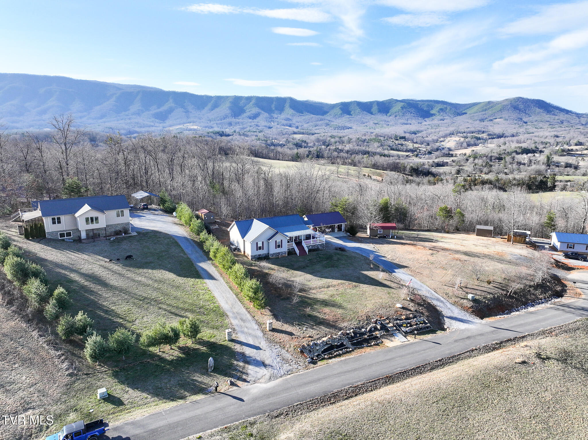 1940 Cozy Road Newport, TN 37821 - Photo 8 of 66 DJI_20250226163929_0910_D