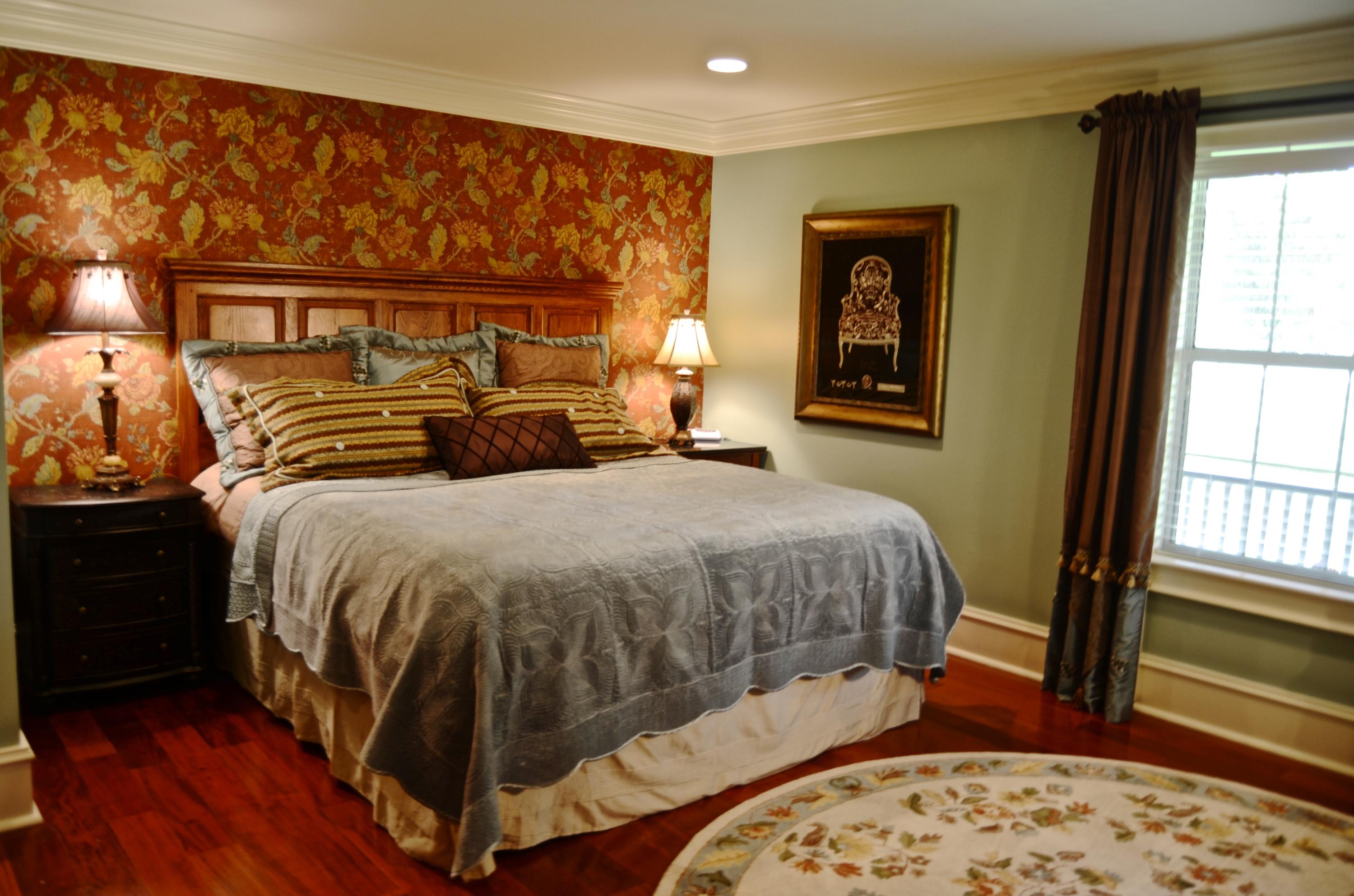 335 South Springview Road Maryville, TN 37801 - Photo 17 of 39 Main level bedroom
