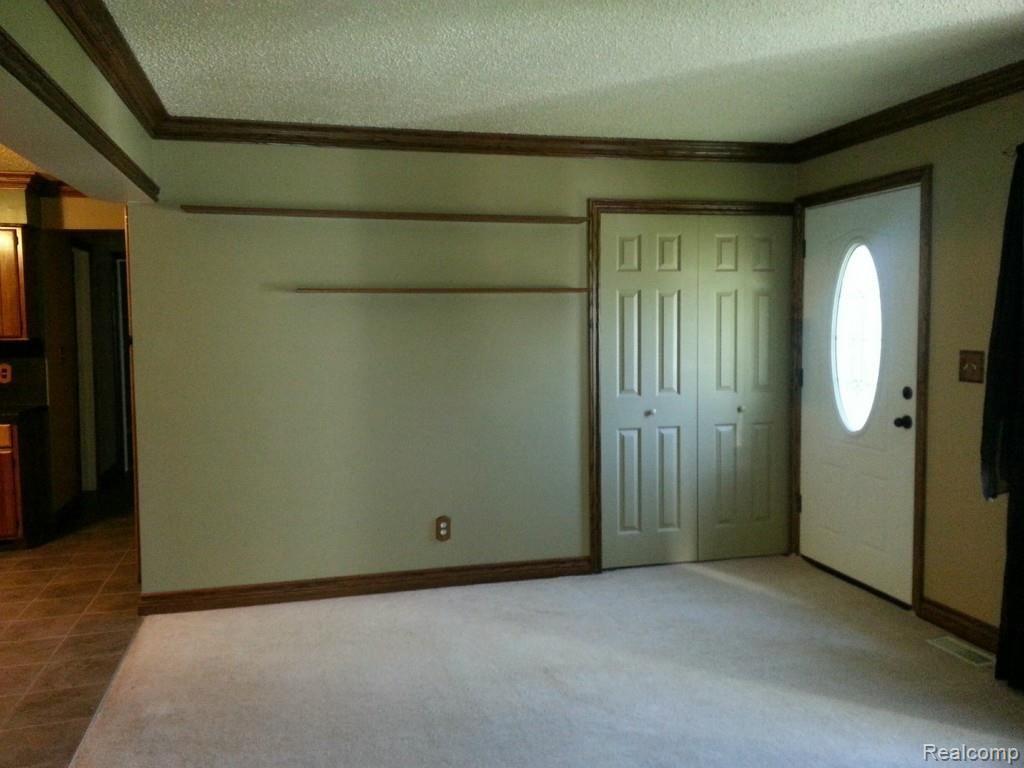 5412 Sutton Road Dryden, MI 48428 - Photo 8 of 24