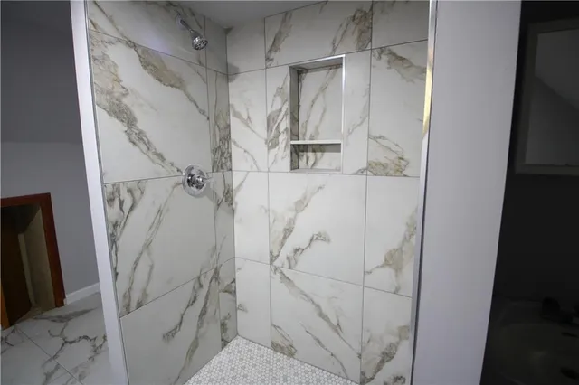 $1,750 | 105 Homeport Drive, Newnan, GA 30265