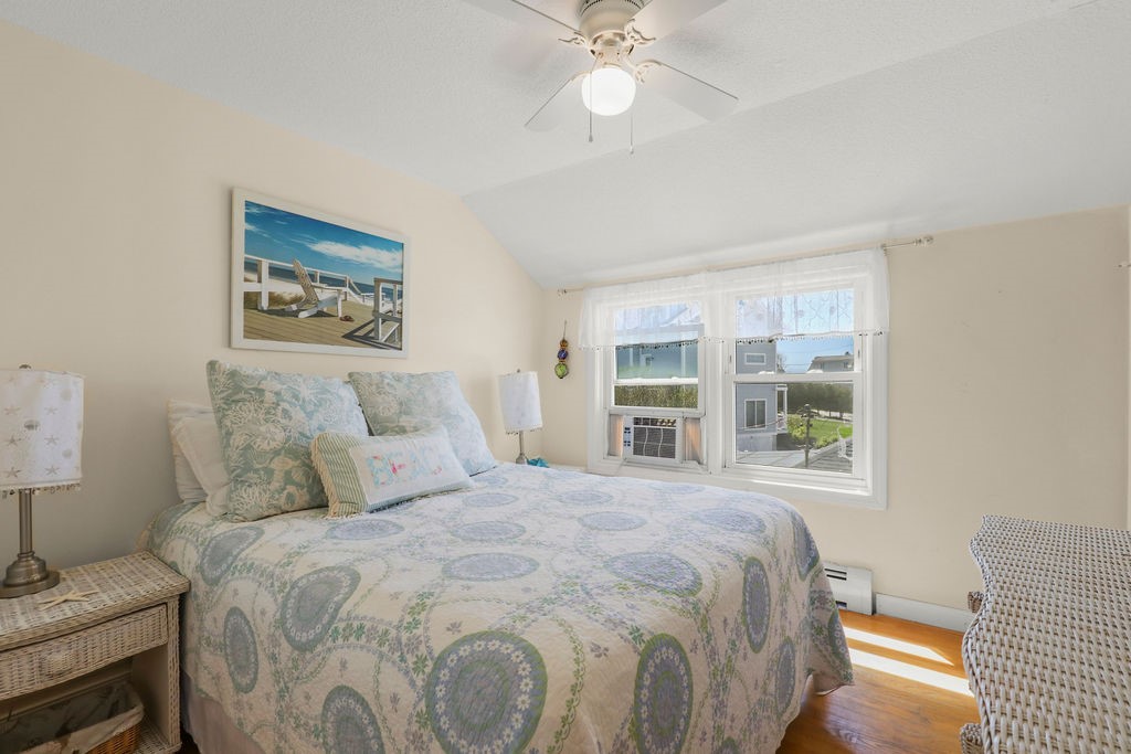 45 Crescent Road Middletown, RI 02842 - Photo 29 of 49