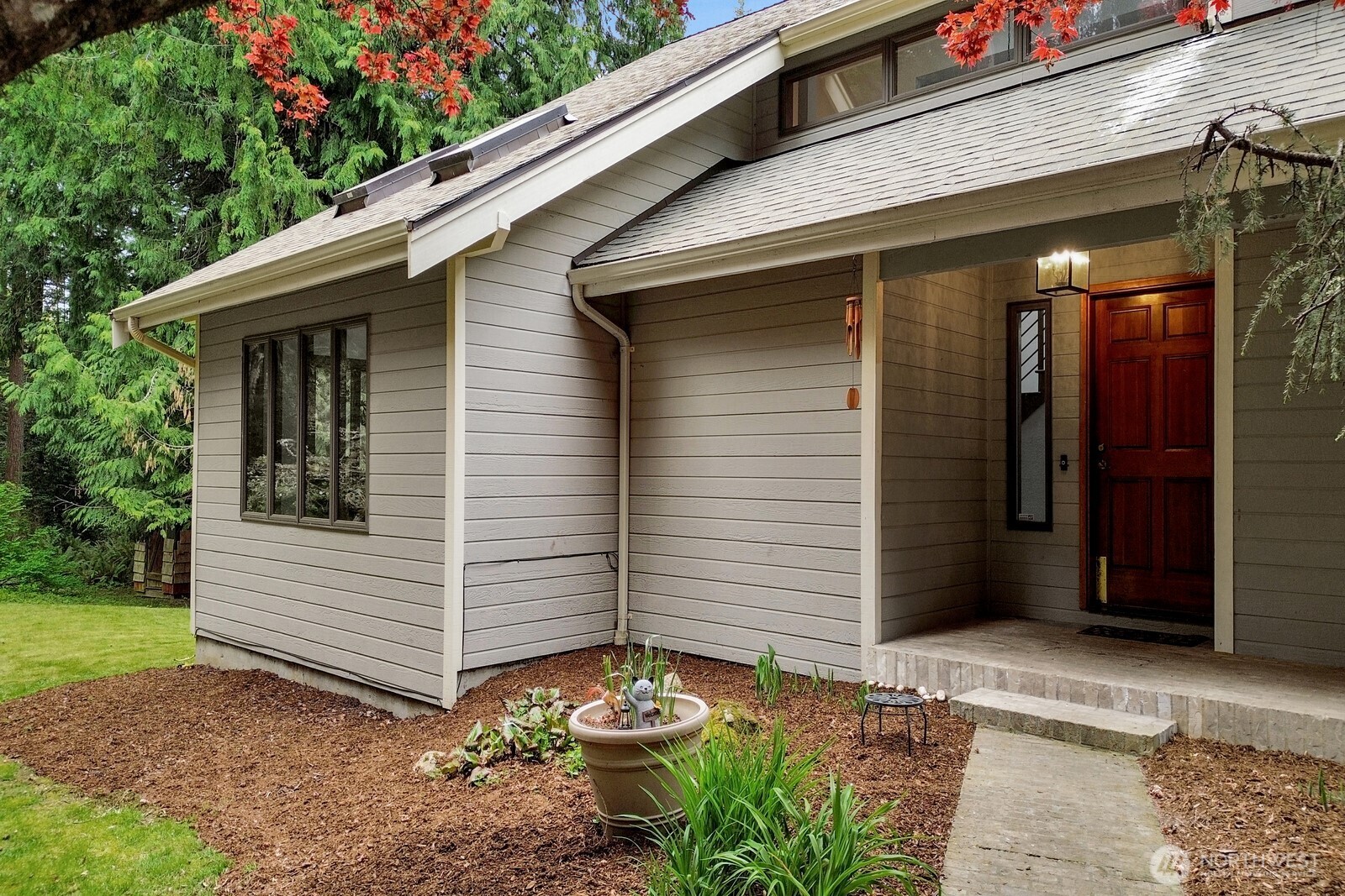 1872 Governor Road Bellingham, WA 98229 - Photo 2 of 40
