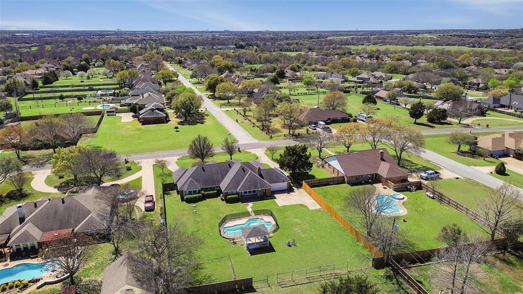 424 Country Ridge Lane Red Oak, TX 75154 - Photo 6 of 40