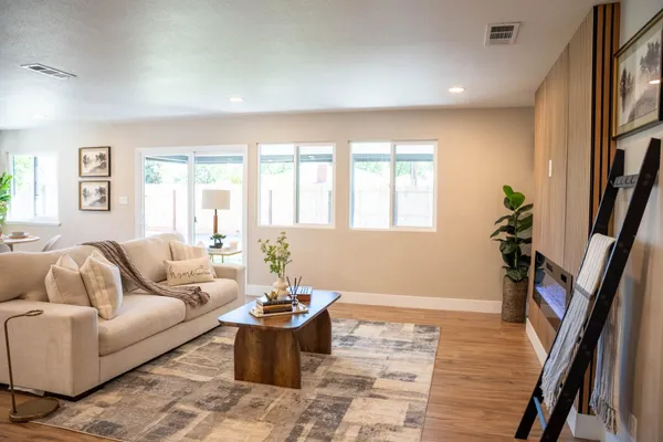 $487,000 | 1314 Glenwood Drive, Modesto, CA 95350