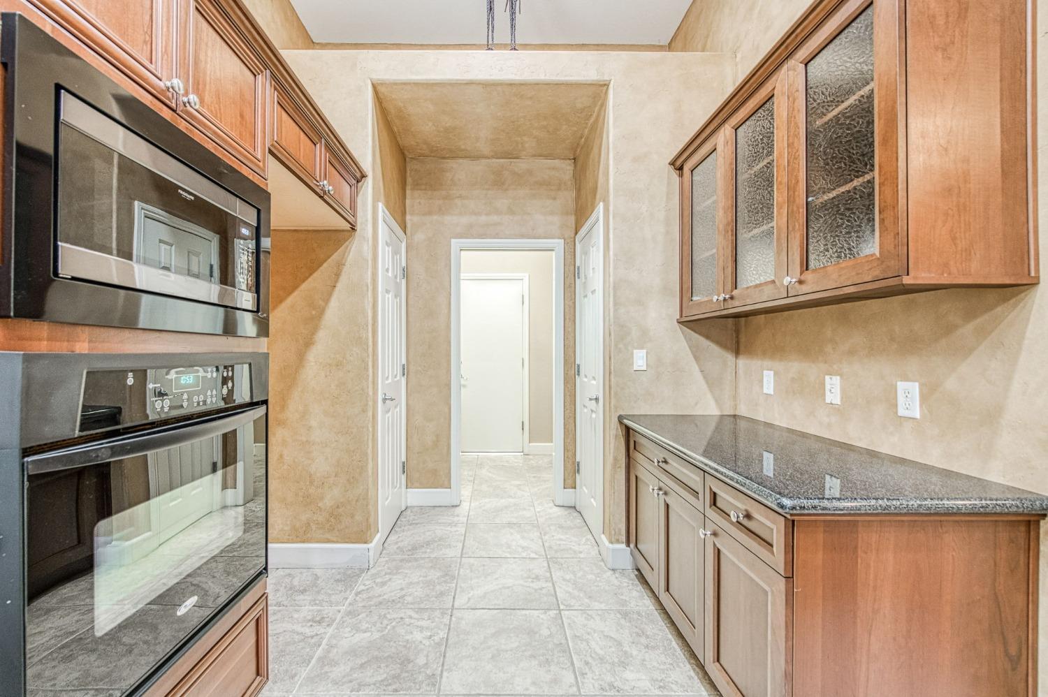 2267 Graybark Avenue Clovis, CA 93619 - Photo 25 of 42 a view of a storage & utility room