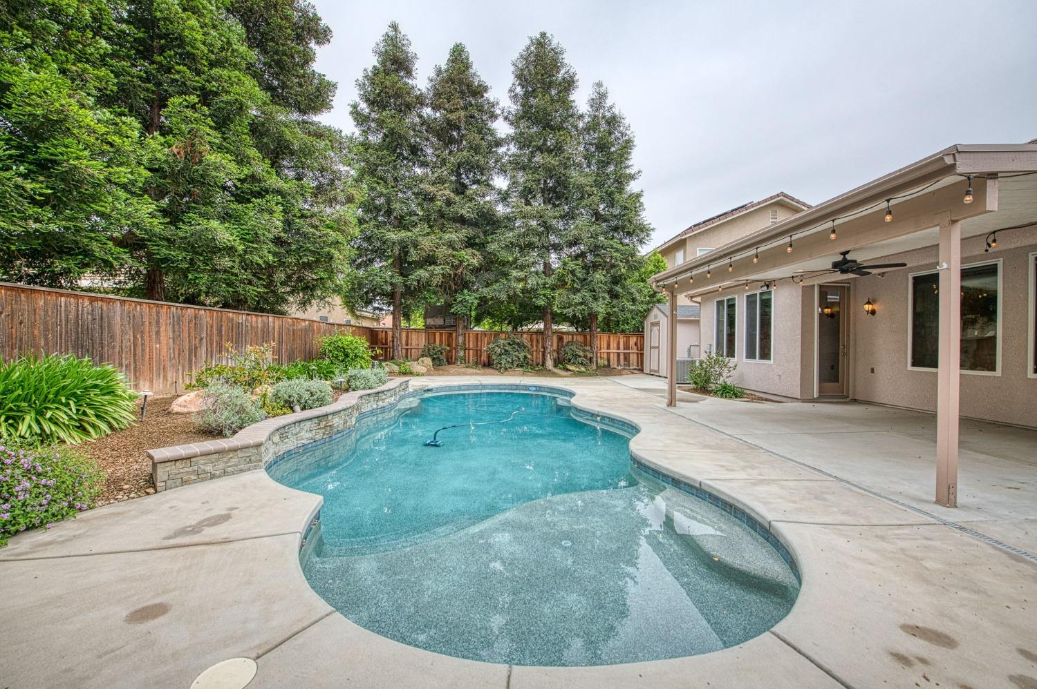 2267 Graybark Avenue Clovis, CA 93619 - Photo 38 of 42 a view of a house with outdoor space