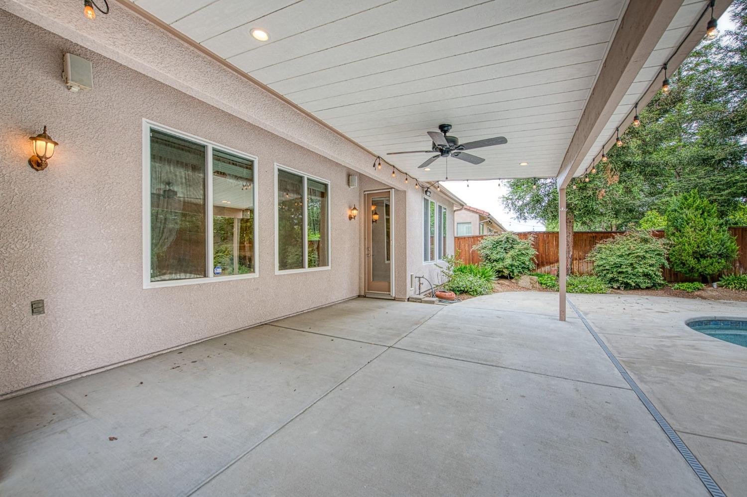 2267 Graybark Avenue Clovis, CA 93619 - Photo 42 of 42 a view of an entryway