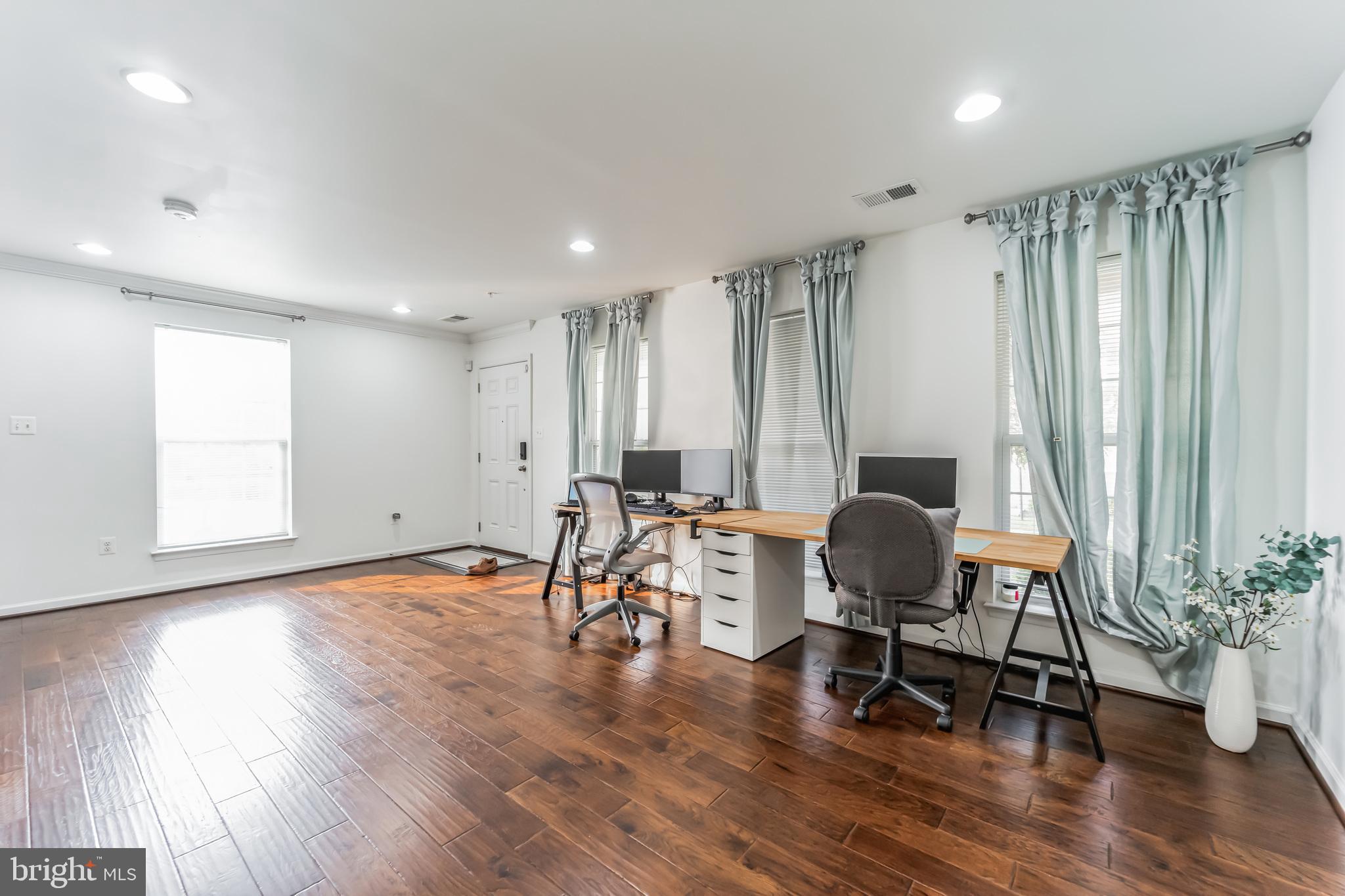 7201 Greenfitch Way Hanover, MD 21076 - Photo 14 of 30